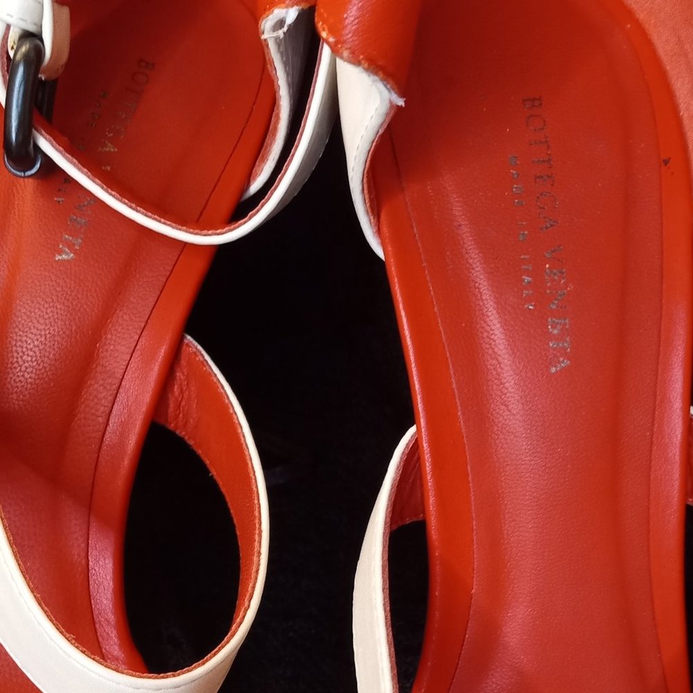 BOTTEGA VENETA